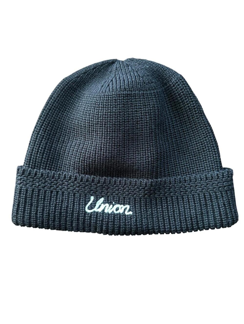 Union Black Cuffed Knit Beanie – Men's Winter Hat